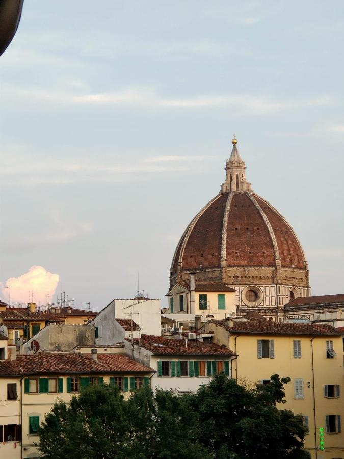 Overlooking'S Duomo Apartment In Mercato Centrale Florence Luaran gambar